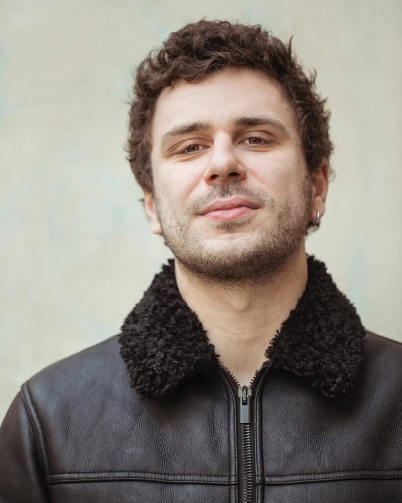 Cannes bans actor Théo Navarro-Mussy from “Dossier 137” red carpet amid rape allegations Cannes bans actor Théo Navarro-Mussy from “Dossier 137” red carpet amid rape allegations